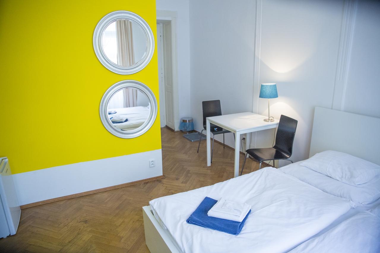 Budget Apartment Прага Екстер'єр фото